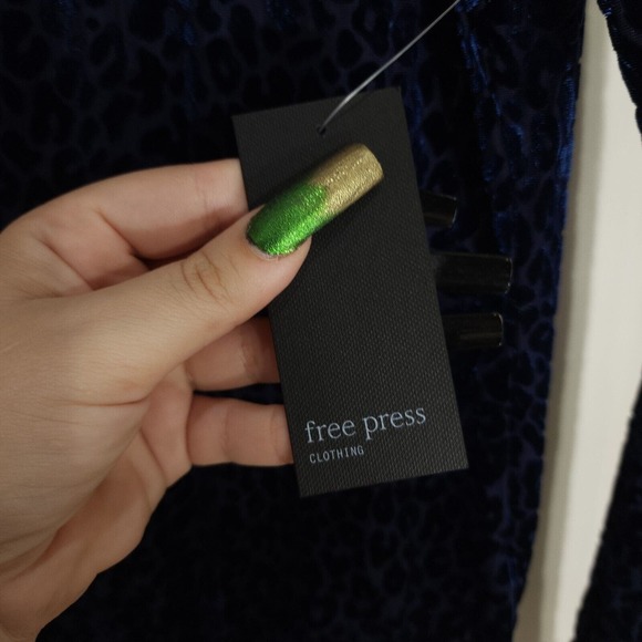 Free Press Bodysuit Womens L Blue Velvet Burnout Leopard Long Sleeve Stretch New - Picture 10 of 12